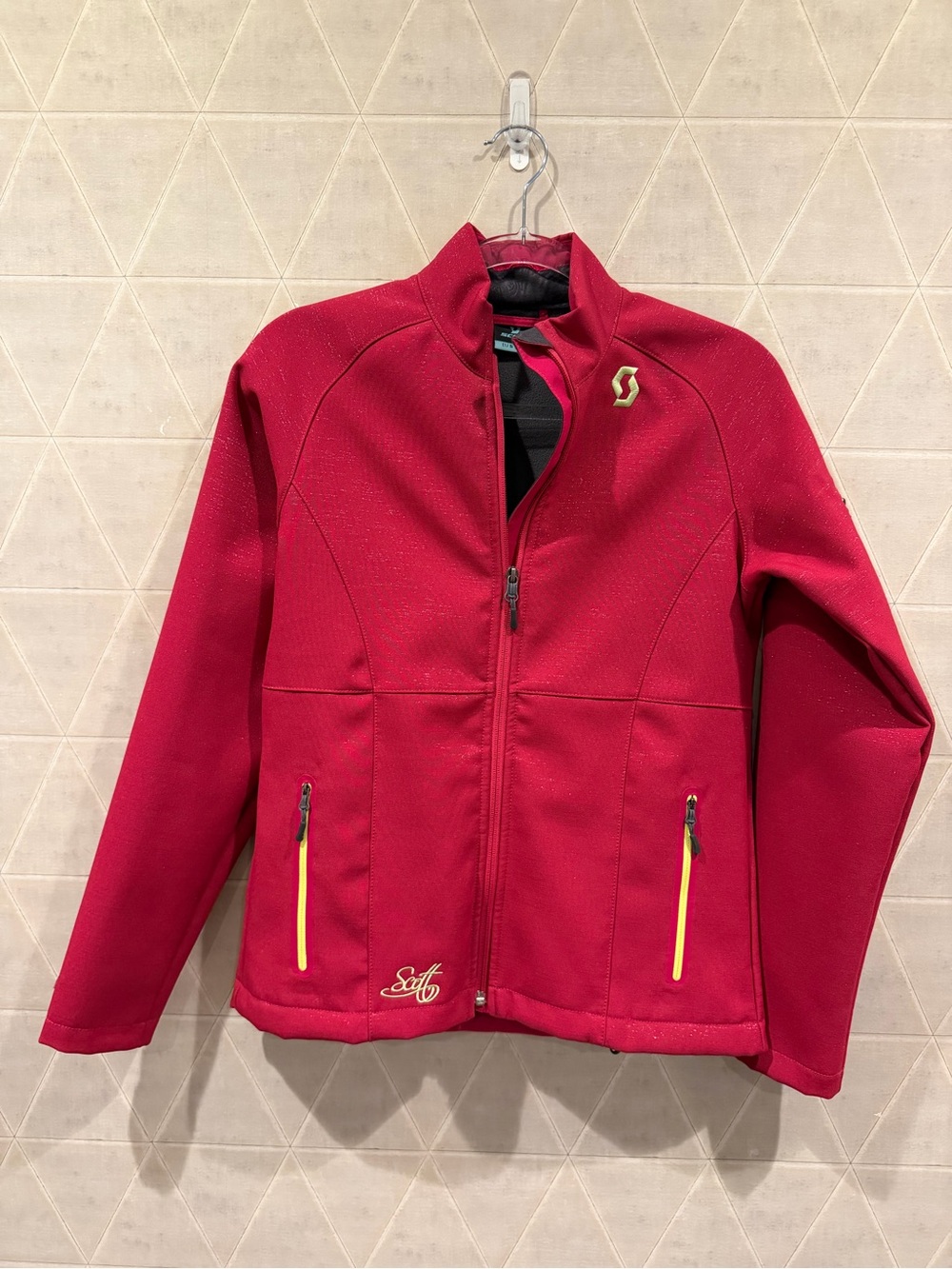 Scott Pink Women’s Zip Jacket 2